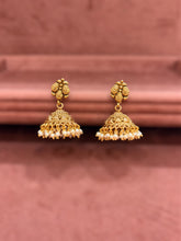 Gold plated Necklace with earrings